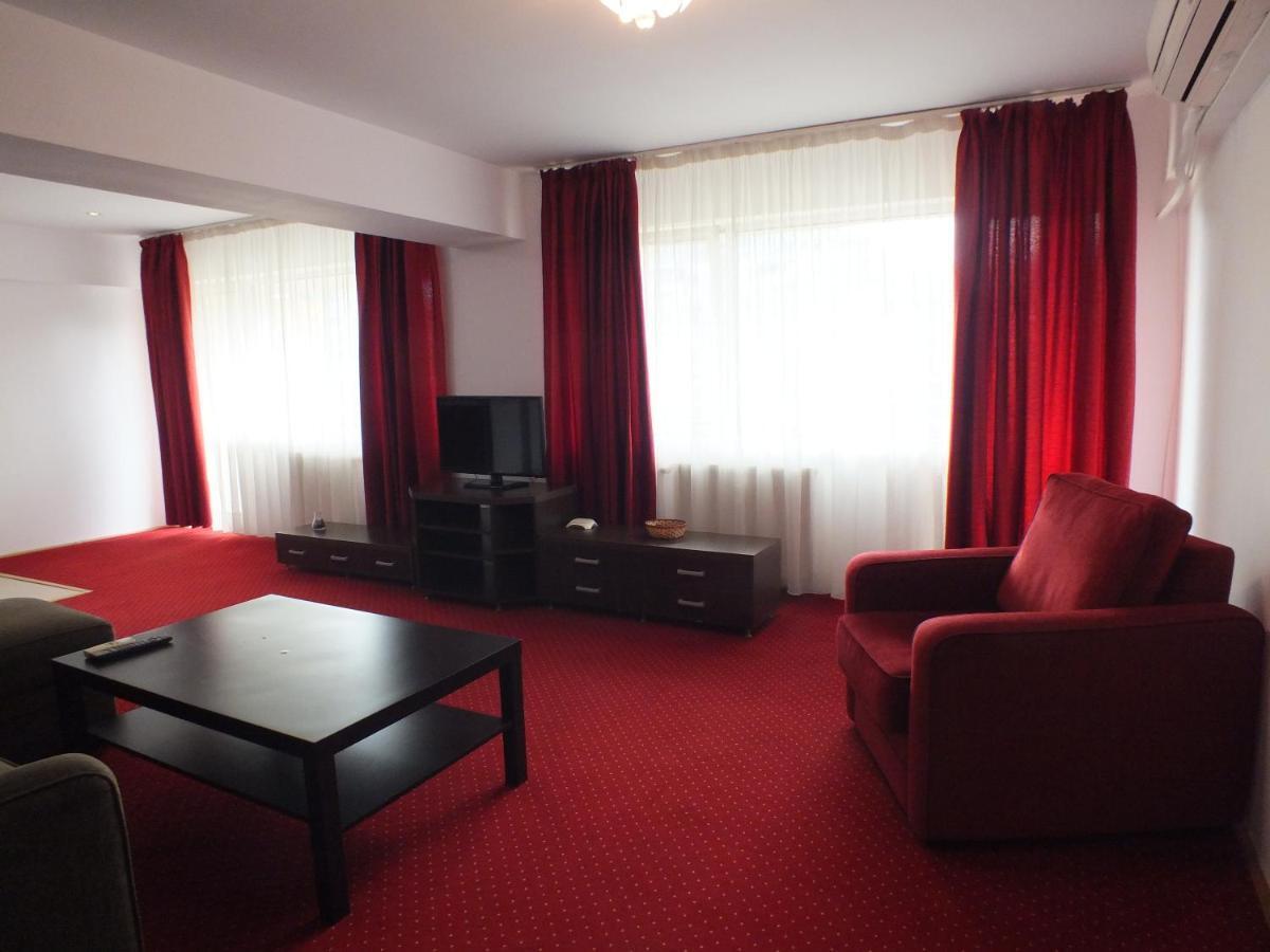 Alba Iulia Square - Apartments And Studios 布加勒斯特 外观 照片