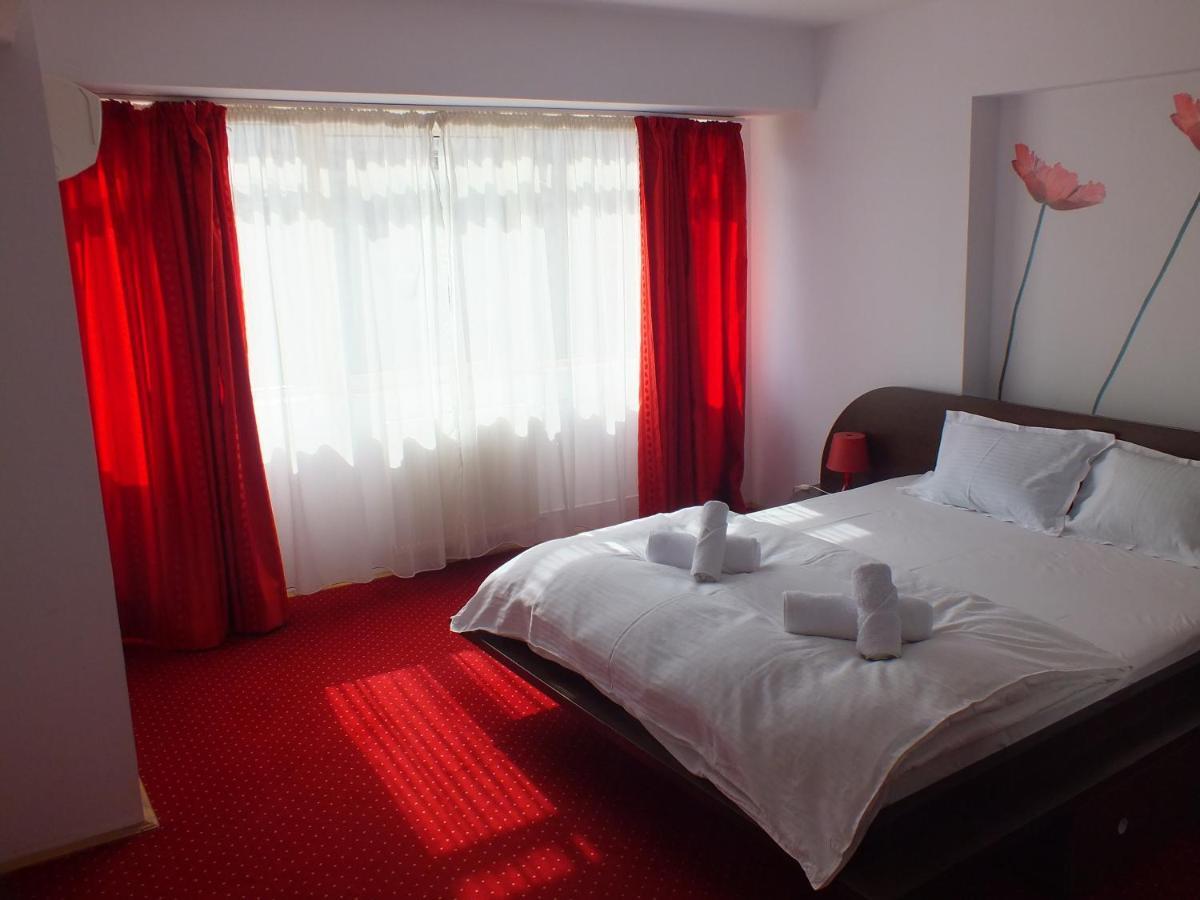 Alba Iulia Square - Apartments And Studios 布加勒斯特 外观 照片
