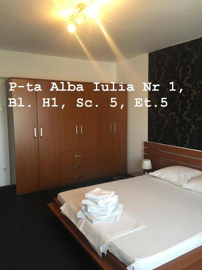 Alba Iulia Square - Apartments And Studios 布加勒斯特 客房 照片